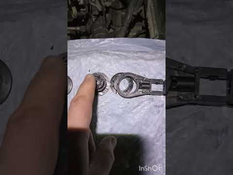 Видео: Лада Веста, слетает трос включения передач