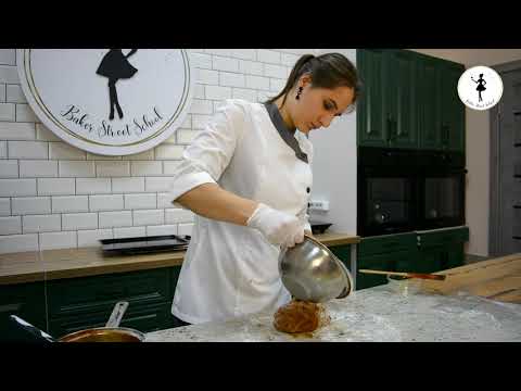 Видео: Baker Street Studio. Имбирные пряники + айсинг