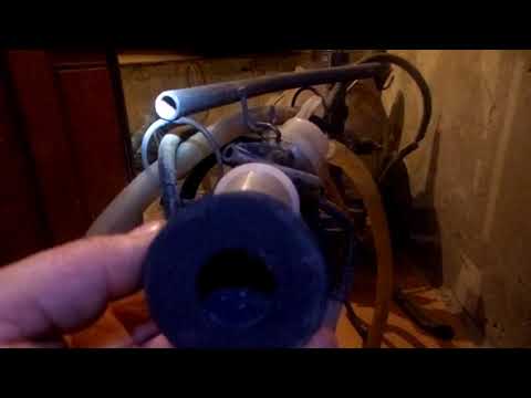 Видео: Раритетный доильный аппарат . УИД 10