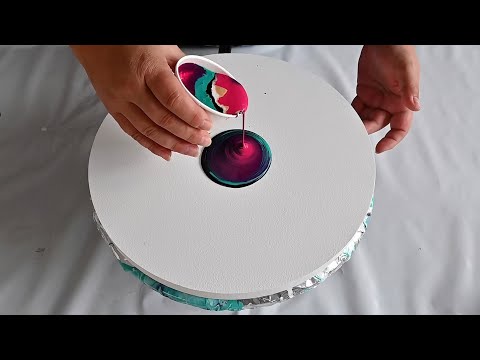 Видео: Бюджетный урок по заливке акрилом | Прямая/плавная заливка с помощью клея Craft Smart White Glue 🎨