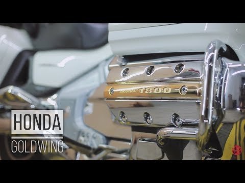 Видео: Хвалим Honda GL1800 GoldWing. Обзор, наше мнение.