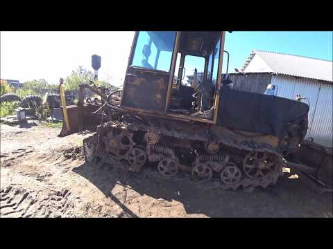 Видео: ДТ-75 Разборка каретки, (втулки, цапфы, пружины, оси).