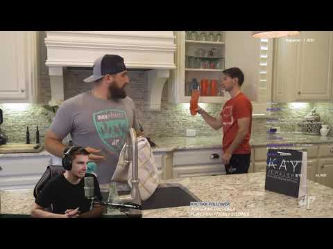 Видео: Реакция Диктора на: Трюки в реальной жизни 2 | Dude Perfect