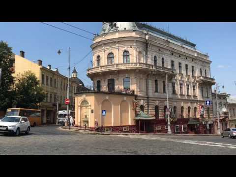 Видео: ЧЕРНОВЦЫ / прогулка по городу / АРХИТЕКТУРА ВПЕЧАТЛЯЕТ /
