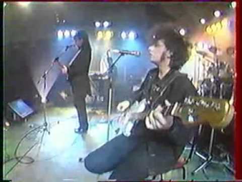 Видео: Агата Кристи - Праздник семьи (live)