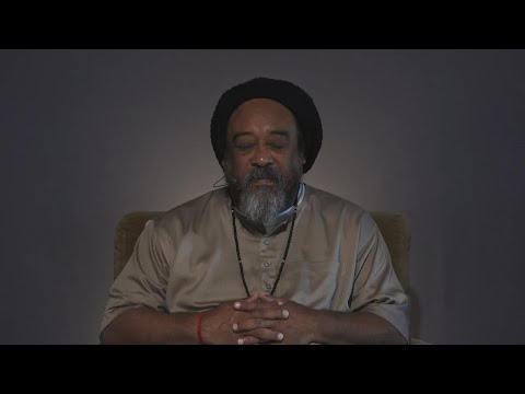 Видео: Пребывание в тишине с Муджи ~ Пападжи Махасамади 2019