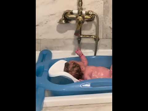 Видео: Всекидневна сутрешна рутина на новороденото бебе - част 2