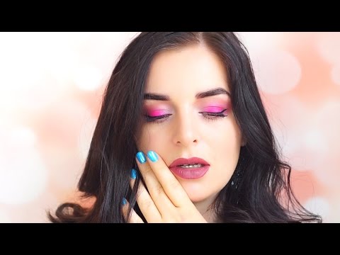 Видео: Яркий розовый макияж BEAUTY KILLER. Скраб для губ и помады от JEFFREE STAR