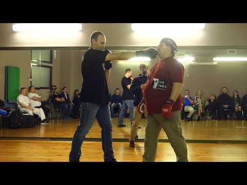 Видео: Неаполитанское фехтование | Стиль Кас Д'Амато | Мальцев Олег