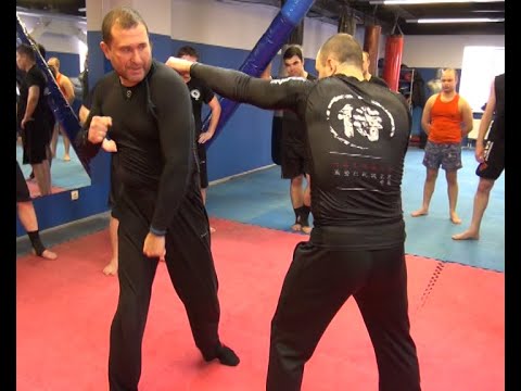 Видео: Городской рукопашный бой - 1 - 4.