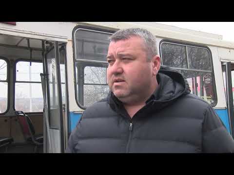 Видео: Започна дезинфекция на градския транспорт