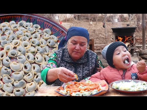 Видео: Готовим Узбекские пельмени с зеленью | Cooking Uzbek dumplings with herbs