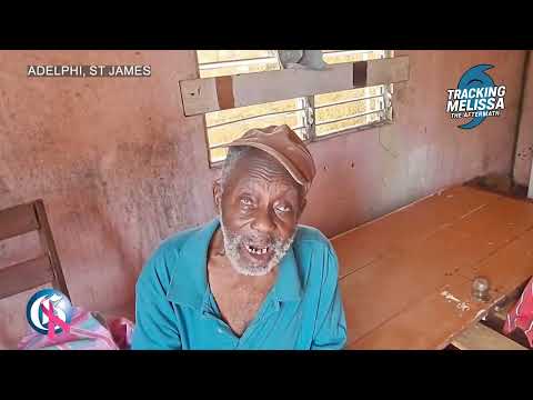 Видео: #УраганМелисса | Отважная борьба смотрителя за спасение пожилой пары