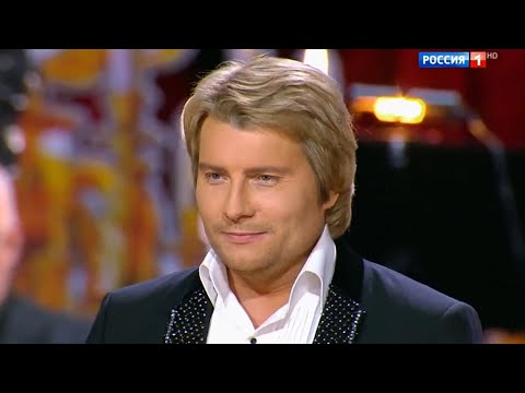 Видео: Nikolay Baskov - Николай Басков - Funiculì funiculà