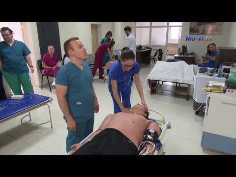 Видео: Лятно училище по спешна помощ в Симулационния център в УМБАЛ „Св. Марина“