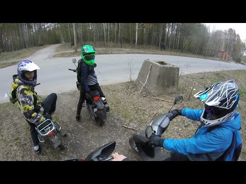 Видео: Покатушки На Скутерах По Лесу/АЛЬФА ОПЯТЬ СЛОМАЛАСЬ [GoPro]