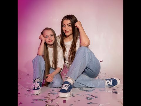 Видео: Квітослава Биндас & Василина Стельмах  - Зірочка (Тіна Кароль & KAZKA)