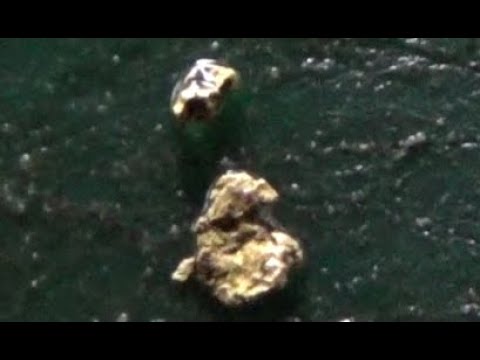 Видео: Вскрыл борт золотоносного ручья! Там оно Золото!