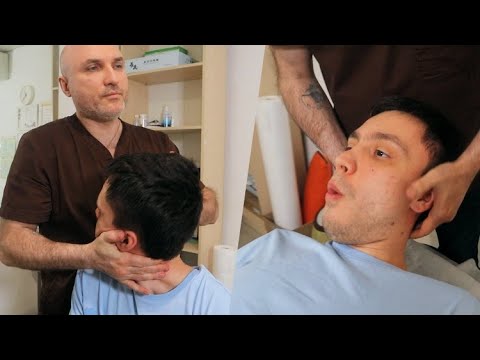 Видео: ASMR Мощная мануальная терапия c громкими хрустами в Ростове