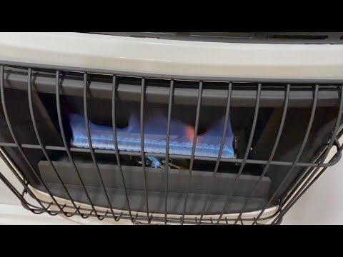 Видео: Как установить настенный обогреватель синего пламени.