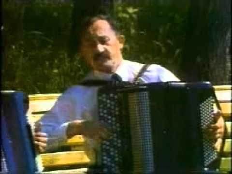 Видео: Р. Макаренко Румынский танец  Жаворонок.wmv