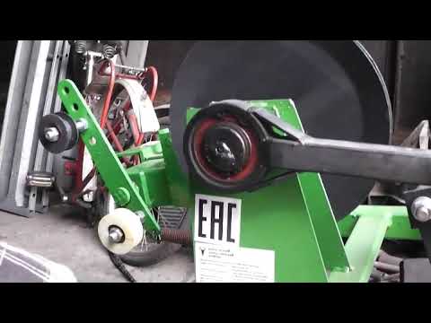 Видео: Стыкуем картофелекопалку с мини трактором Русич Т15 (ч.1)