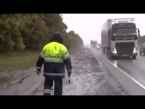 Видео: ДПС РАСПУСКАЛ ВЕТКИ НА ТРАССЕ И СЛИНЯЛ