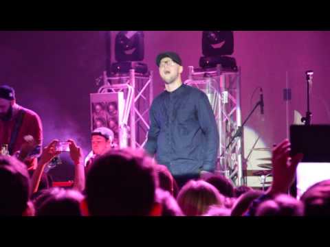 Видео: Бумбокс-Сталеві квіти (Ternopil 04.03.17)