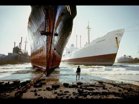 Видео: Самые невероятные свалки в мире