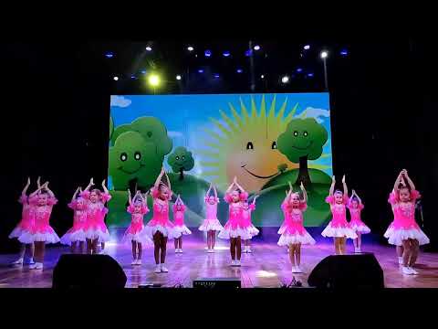 Видео: Праздничный концерт, посвящённый самому нежному празднику -Дню матери.