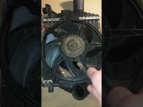 Видео: Интеркулер: снятие, промывка и установка | Мерседес Вито 638