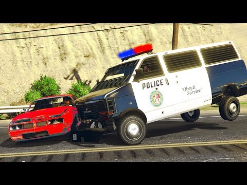 Видео: ПОЛИЦЕЙСКАЯ ПОГОНЯ в ГТА 5 - БУДНИ ДПС в ГТА 5 ОНЛАЙН