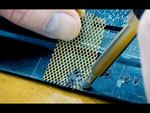 Видео: Пайка пластика или как паять пластик на скутере и мотоцикле.