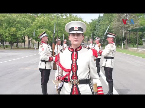 Видео: Гардистките од македонската армија строги во наредбите, професионални во задачите