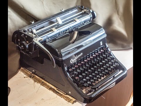 Видео: Инструкция к печатной машинке Optima М10 | typewriter