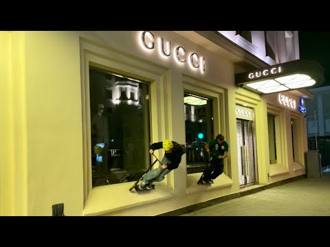 Видео: НАЙТРАЙД В МОСКВЕ | ЛЁША ПТИЧКА И НИКИТА РУСАКОВ | ЖЕС