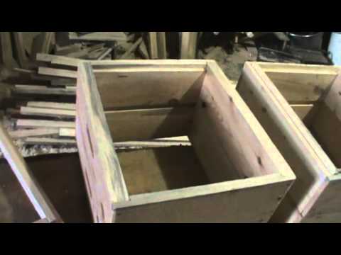 Видео: Начинающему пчеловоду ульи