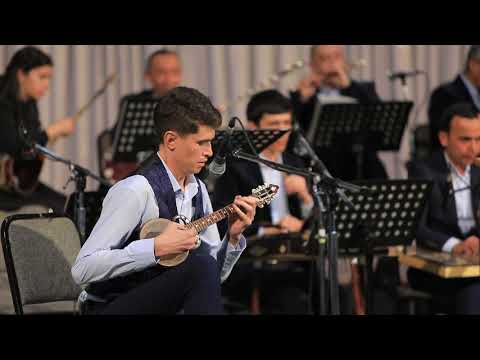 Видео: Русская народная мелодия, обр. А.Цыганкова - Коробейники / Rus xalq kuyi - Korobeyniki