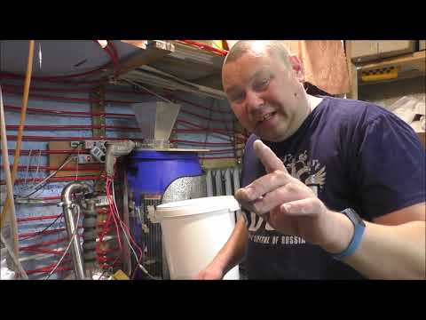 Видео: КУКУРУЗА НА КОДЗИ. Ставим брагу.Практика.