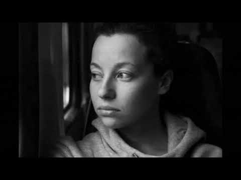 Видео: Женя Беркович - "Нужна одежда на  женщину , 79 лет ..."