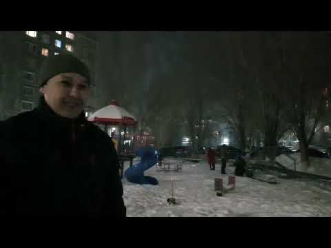 Видео: Новый 2022 год. Фейерверки во дворе.