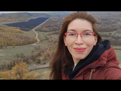 Видео: КОСМЕТИКА ДЛЯ ОТПУСКА В ДЕРЕВНЕ: КАК СТАТЬ САМОЙ КРАСИВОЙ В ПОЛЕ😄