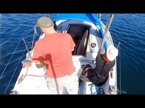 Видео: След 15 дена ремонти по лодката, най-накрая тръгваме от Финистере.