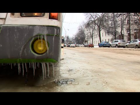 Видео: Обледенелый Ярославль, или Как город справлялся с дорожным коллапсом
