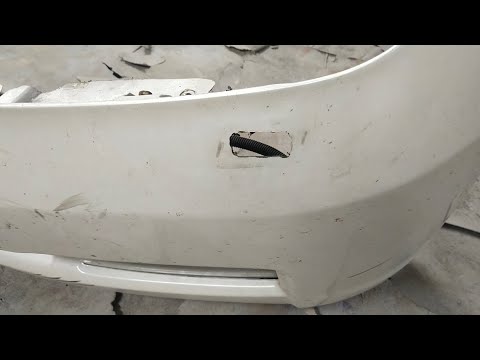 Видео: Как снять омыватели фар на Land Cruiser 200