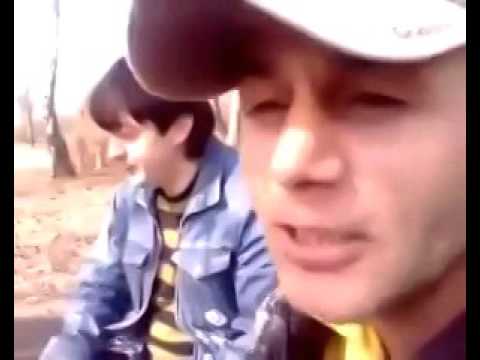 Видео: памирец играет на гитаре... просто супер