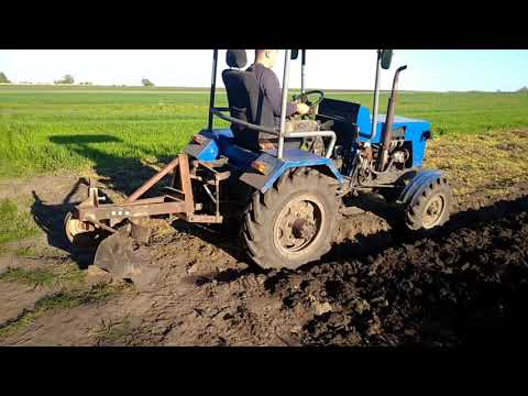 Видео: Оранка важкого чорнозему саморобним трактором🚜