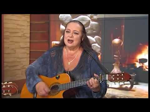 Видео: ПЕСНІ ПАД ГІТАРУ   Госць Надзя Мікуліч 29 10 2017