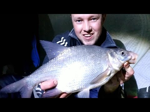 Видео: ЛЕЩ НА ВОЛГЕ Февраль 2022!!! ЗИМНЯЯ РЫБАЛКА НОЧЬЮ С КОМФОРТОМ. Обновки для зимней рыбалки! Дубна.