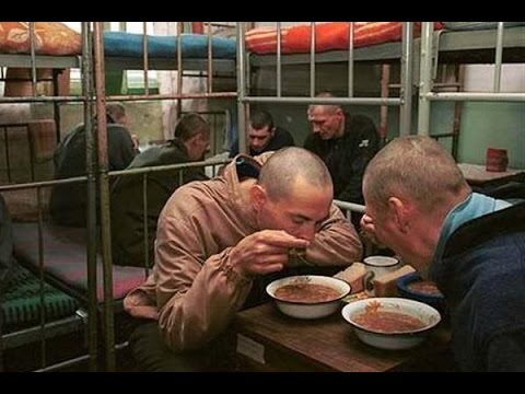 Видео: Жизнь в тюремной хате изнутри